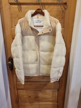 Stoic NWT Corduroy Sherpa Fleece Puffer Jacket Large Cream Tan Warm Winter Coat